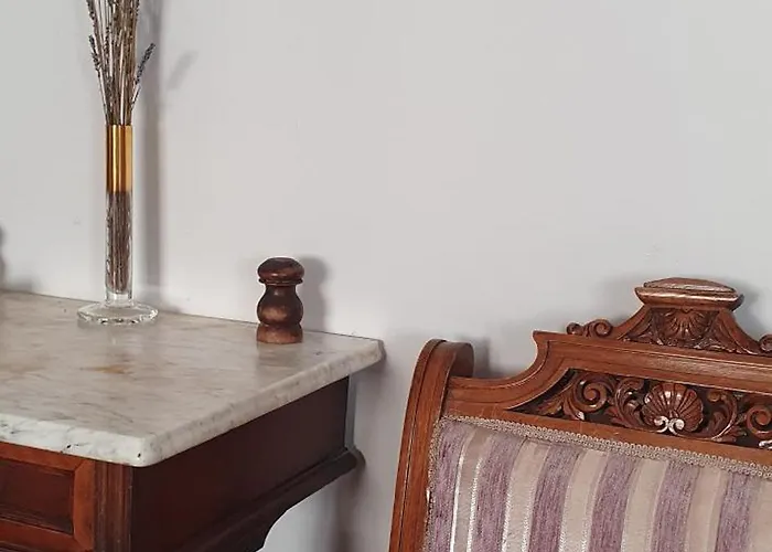Apartment Elegant Near Rosetti Square