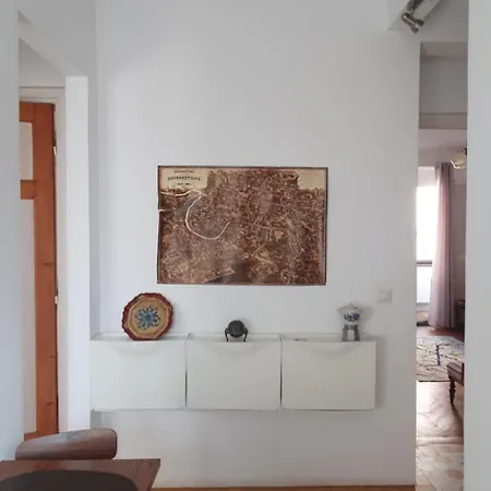 Elegant Near Rosetti Square Apartment Bukarest
